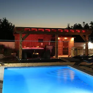 Chalet Chalet Mont Ventoux Et Chalet Vip, Camaret-sur-Aigues